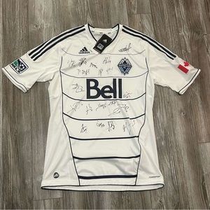 Vancouver Whitecaps Autographed men’s soccer jersey